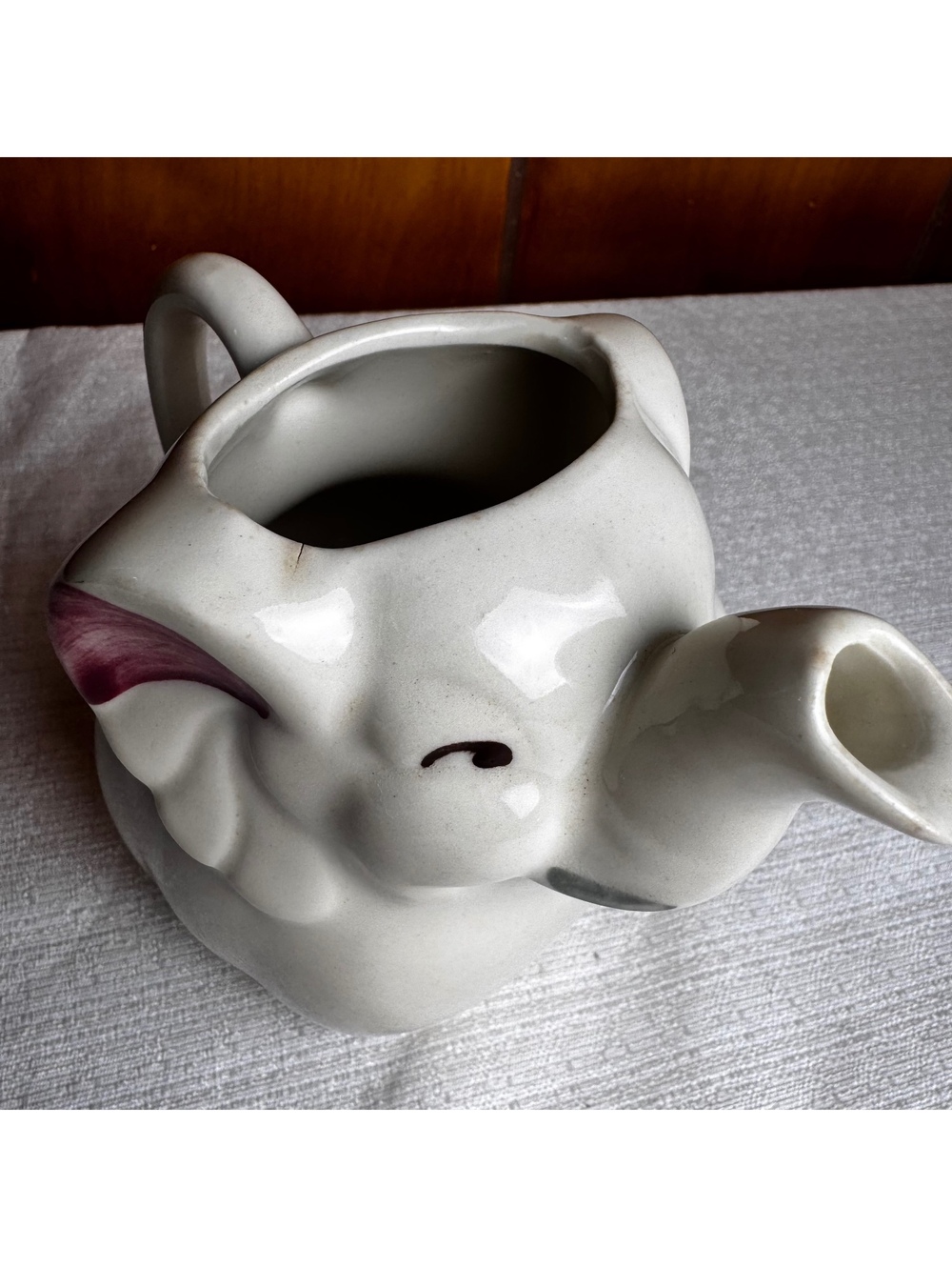 Vintage Darling USA Elephant Creamer Pitcher, 5 Inch Whimsical Ceramic Milk Jug - Picture 6 of 10